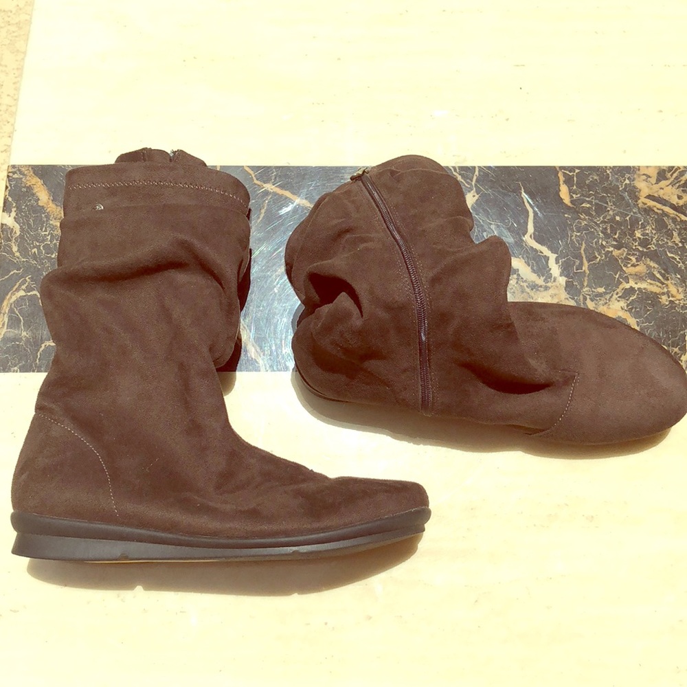Gorgeous Bussola water resistant mid boots